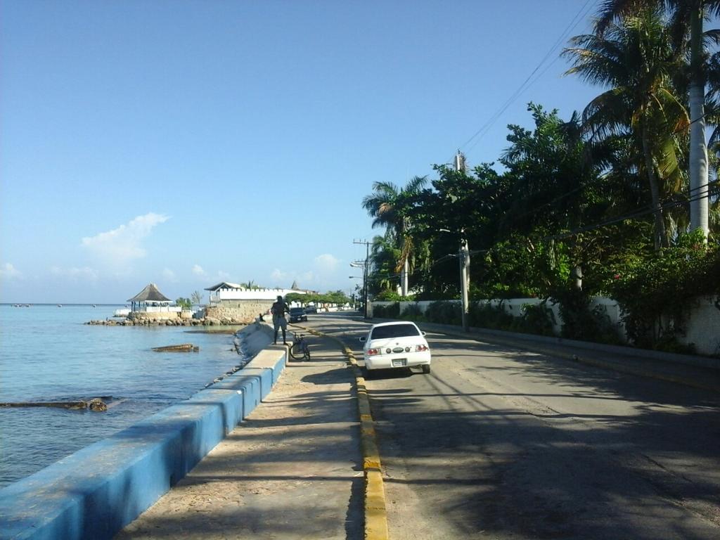 Relax In Sunny Montego Bay, Jamaica Appartement Buitenkant foto